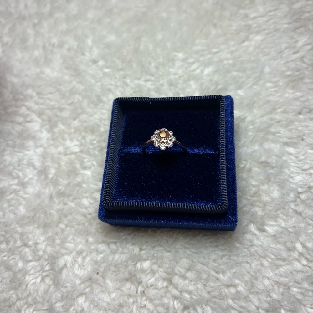 NEW Light Orange Flower Ring